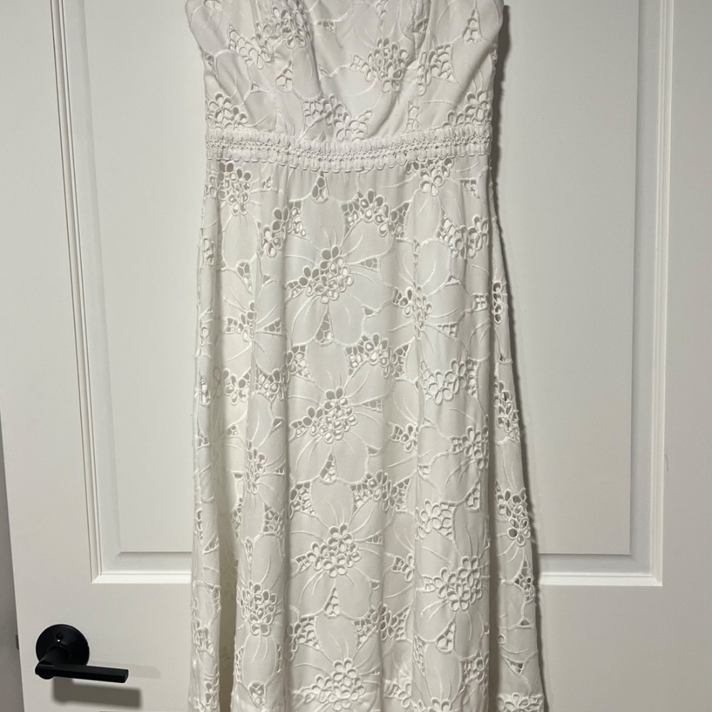 Dress - Picture 2 of 5